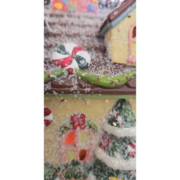 2004 Lemax Enchanted Forest Fiber Optic Lighted Candy Christmas Village House - Picture 3 of 6